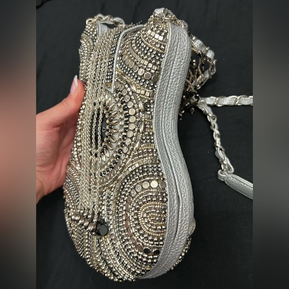Mary Frances SIGNED guitar handbag. - Picture 4 of 7